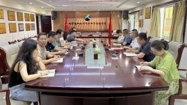 我院党群办公财务党支部开展主题党日，学习甘肃煤田地质局“两优一先”表彰对象先进事迹