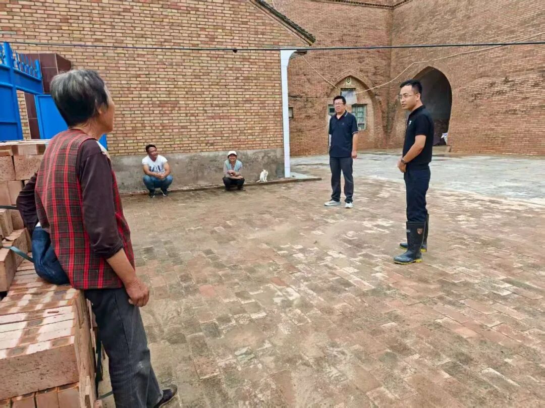 庆城县翟家河乡：雨后排查不松懈 筑牢防汛安全防线