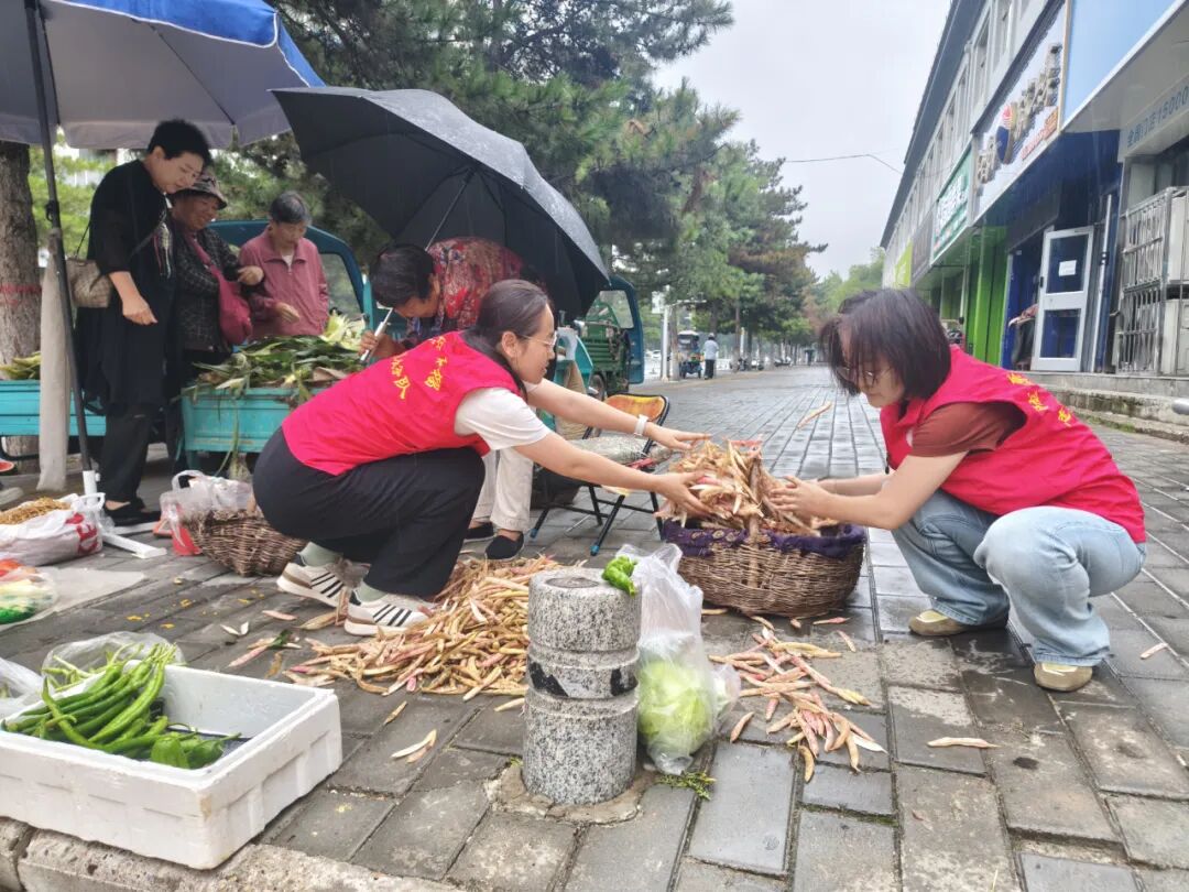 庆阳市民宗委联合庆州西路社区开展&ldquo;陇原红石榴&rdquo;主题党日共驻共建志愿服务活动