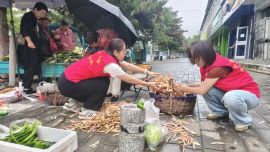 庆阳市民宗委联合庆州西路社区开展“陇原红石榴”主题党日共驻共建志愿服务活动