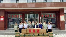 郭丽君 戴斌 唐述锋“八一”前夕走访慰问驻庆部队官兵