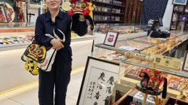 西峰：香包非遗出彩新国潮 苹果出海添香“庆阳味”