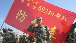 三代公路情  戎装换工装