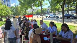 庆阳市卫生健康委机关党委联合西峰区南大街社区开展“双报到”主题活动