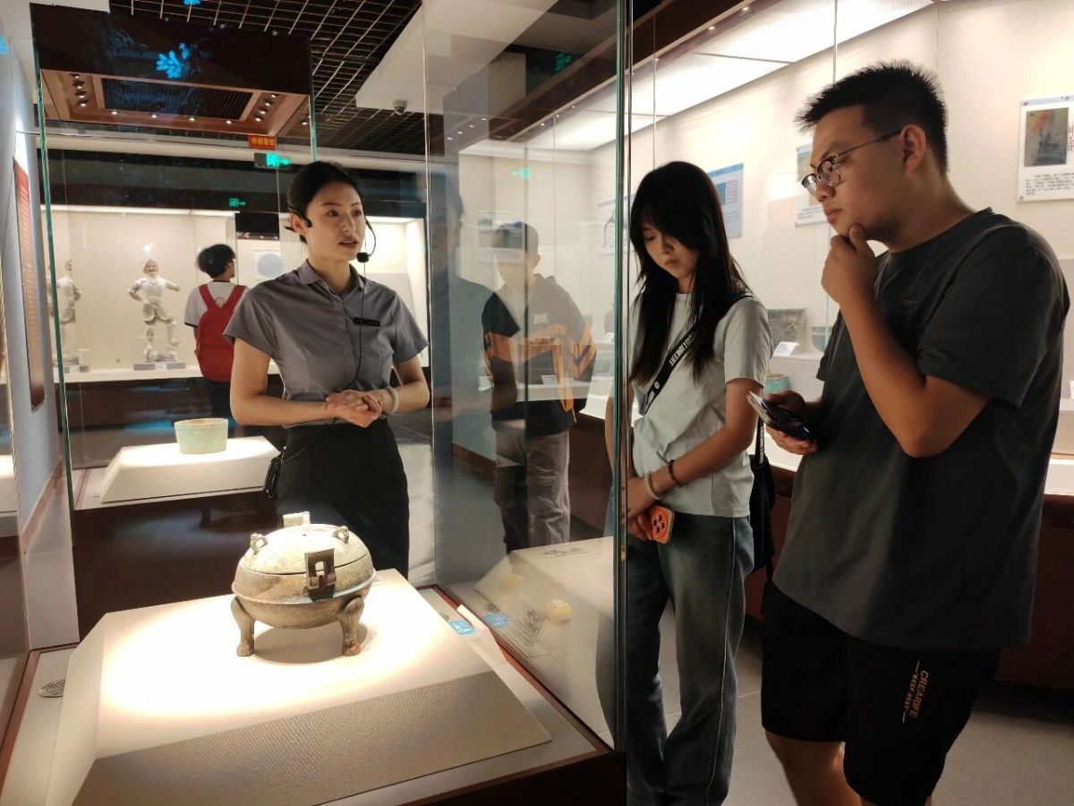 庆阳市博物馆迎来暑期高校研学实践热潮