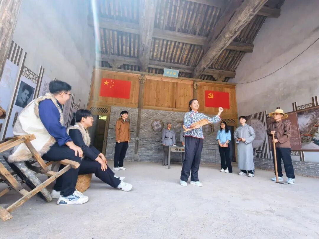 华南理工大学、陇东学院体验南梁革命纪念馆特色定制社会实践课程