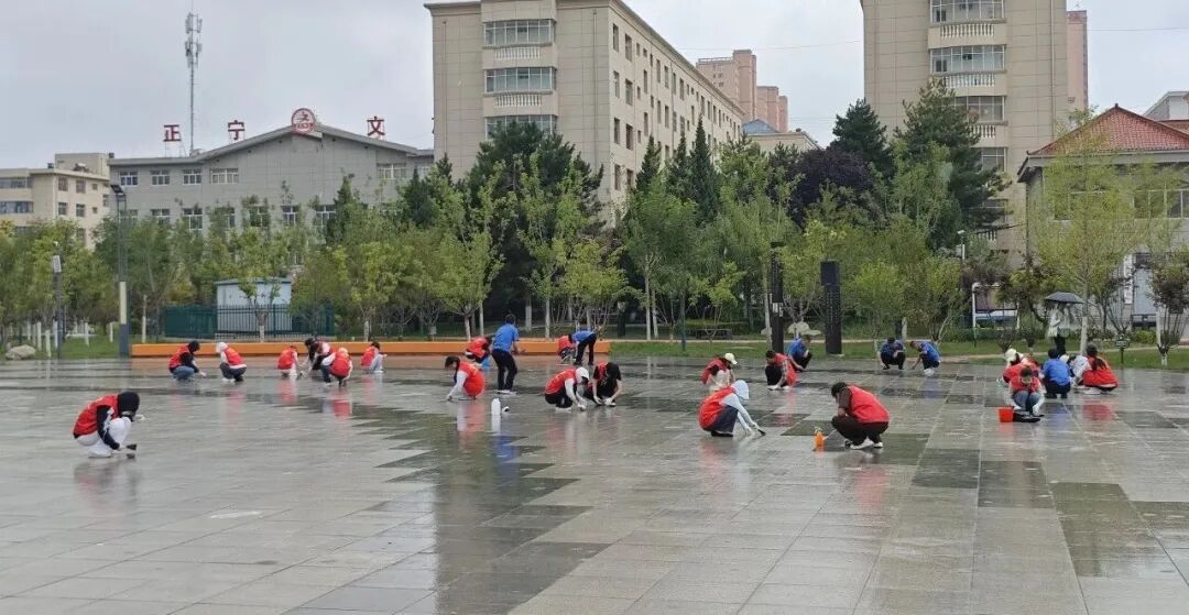正宁县：&ldquo;志愿红&rdquo;擦亮文明底色 青春力量绘就城市新景