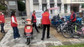 党建红引领文明风 志愿服务践初心——市委直属机关工委党支部开展“主题党日+文明实践志愿服务”共建活动