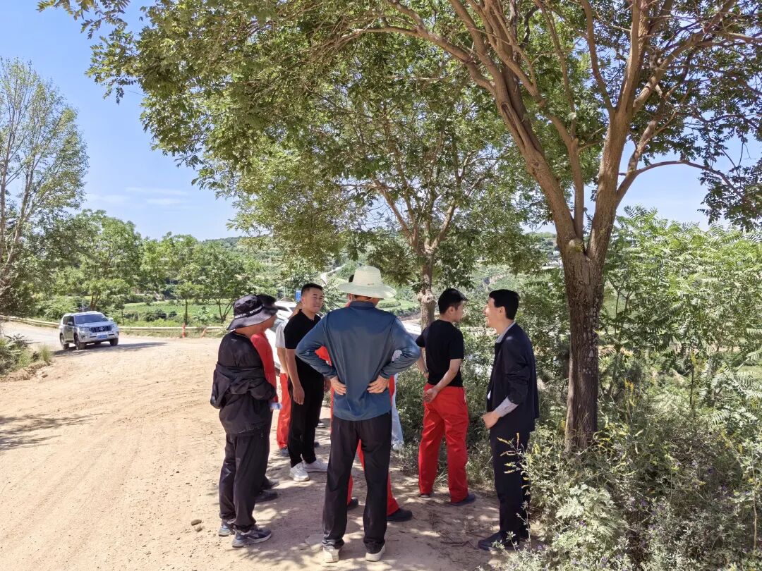 庆城县南庄乡深化油地合作助力乡村振兴