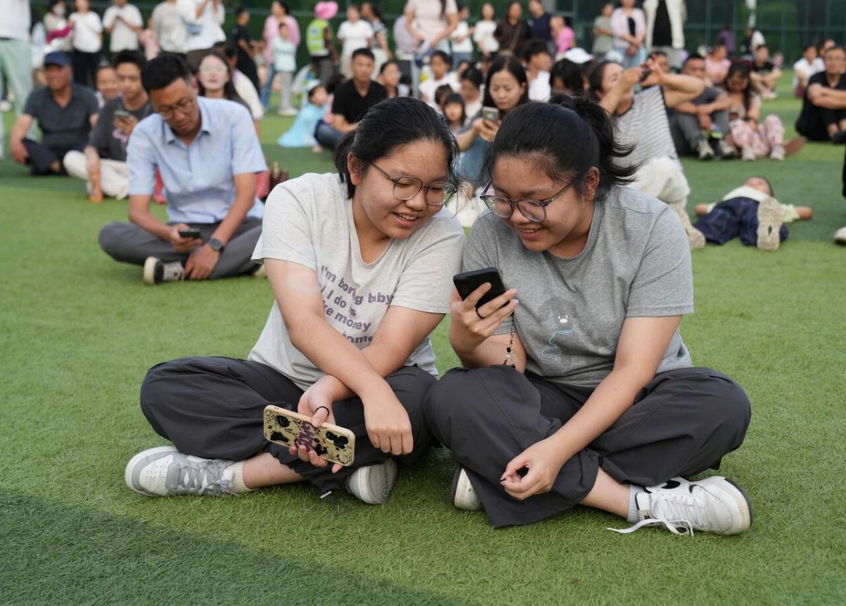 “夏日音浪· 爱在庆阳”2026年消夏音乐季第二季在海绵绿地公园精彩开唱