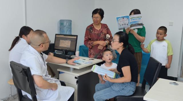 合水县妇幼保健院开展“五健赋能 聚力成长”专项公益义诊活动