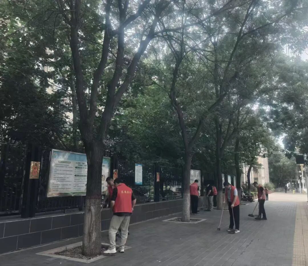 庆阳市医保局积极参与“主题党日+文明实践志愿服务”集中活动