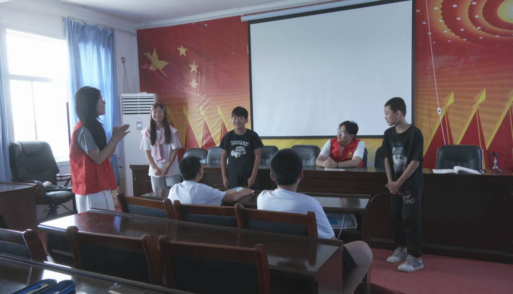 合水县肖咀镇：公益托管暖童心 青春支教伴成长