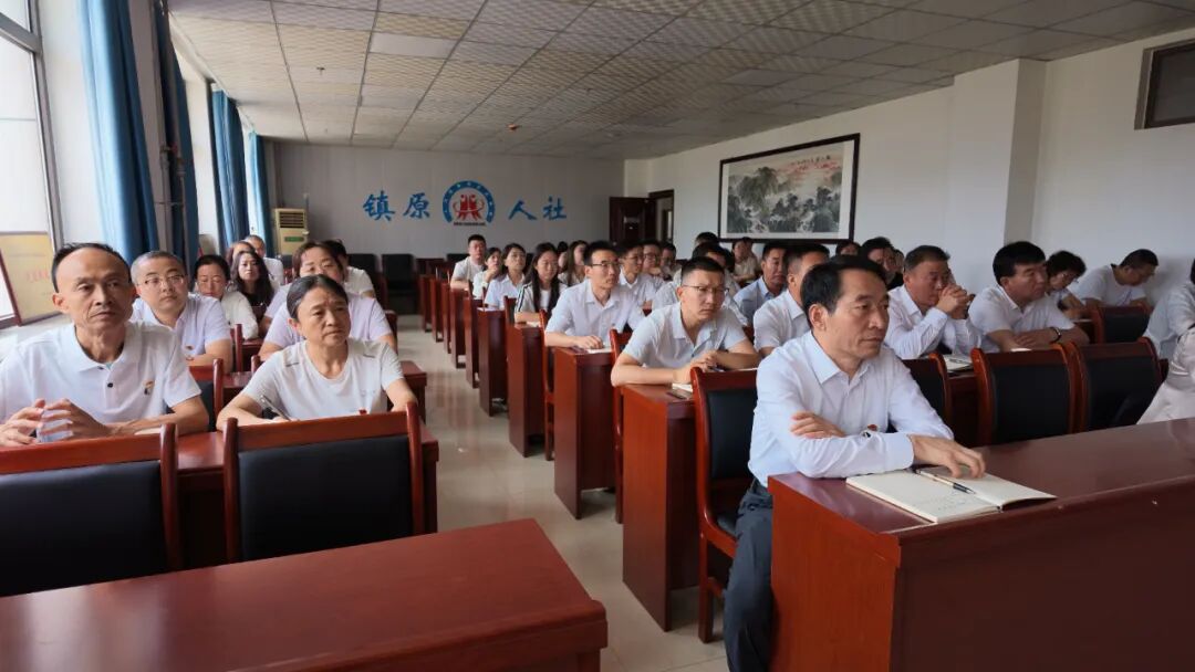省委讲师团成员在镇原县开展习近平党建思想专题宣讲活动