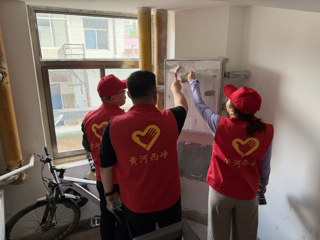 西峰局开展&ldquo;文明实践+主题党日志愿服务&rdquo;活动