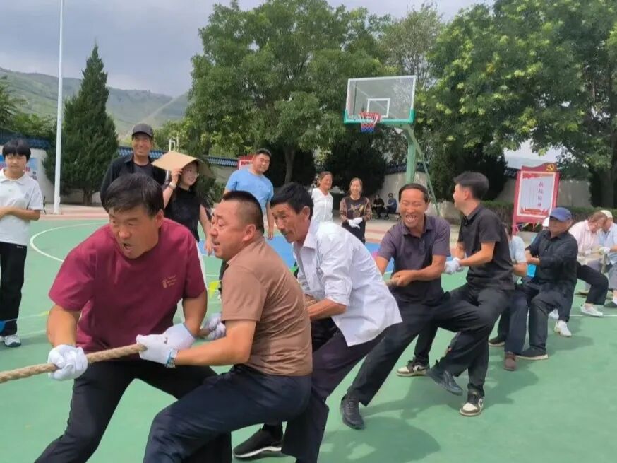 环县木钵镇新时代文明实践赶大集(秋季场)暨第六届农民运动会圆满举行