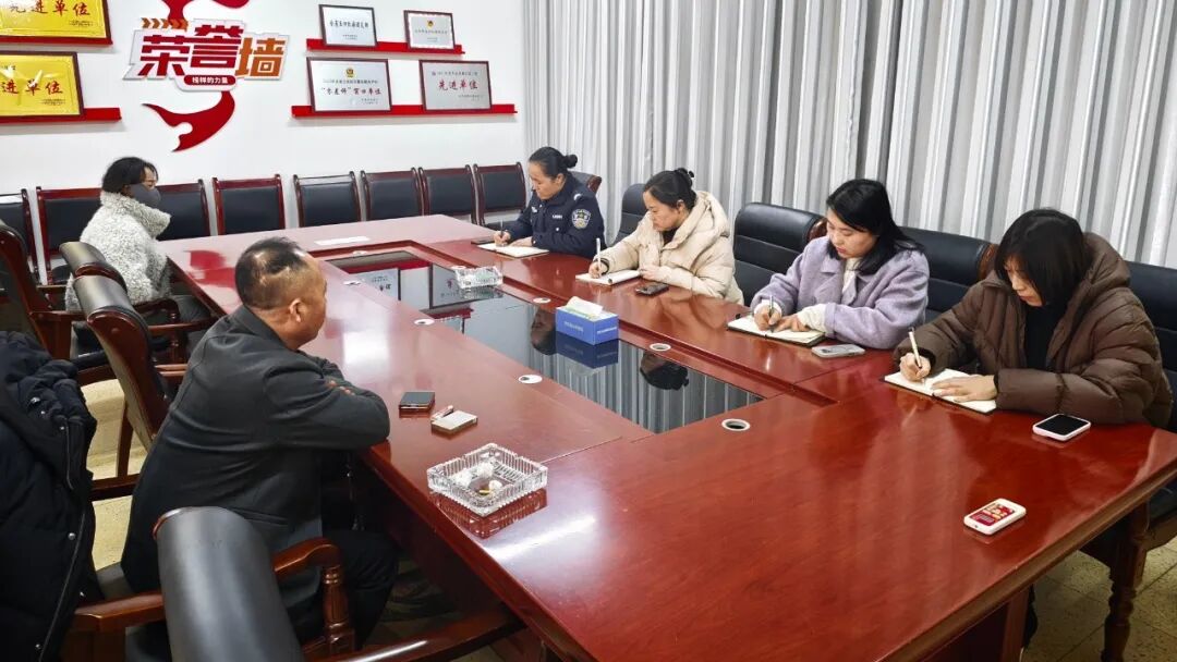 庆阳市庆城县妇联织密维权服务网 守护妇儿“她”权益