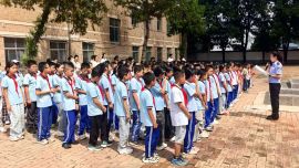 法治种子播进校园，华池公安守护“少年的你”