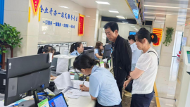 华池县政务服务中心以精细服务助推营商环境提质增效