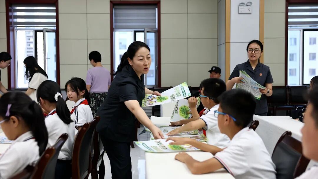庆阳中院开展“开学第一课”模拟法庭暨法律知识竞赛活动