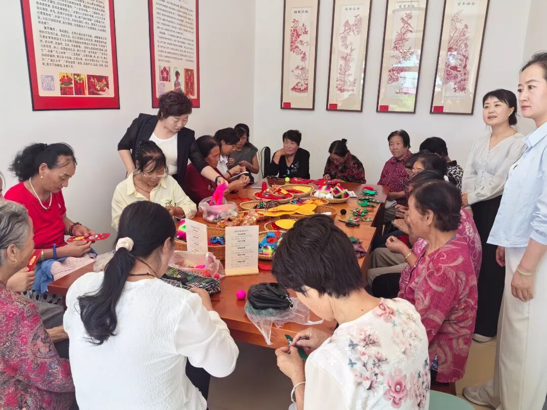 庆阳市“陇姐普法基层行”暨“巧儿”说法进家庭活动走进正宁县
