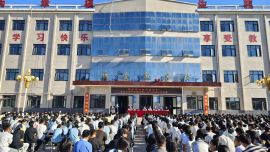 多方联动聚合力 法治护航开学季 ——宁县司法行政系统开展法治宣传进校园暨开学第一课活动