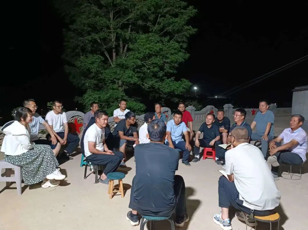 庆阳市华池县南梁镇荔园堡村“三治融合”蹚出老区善治新路