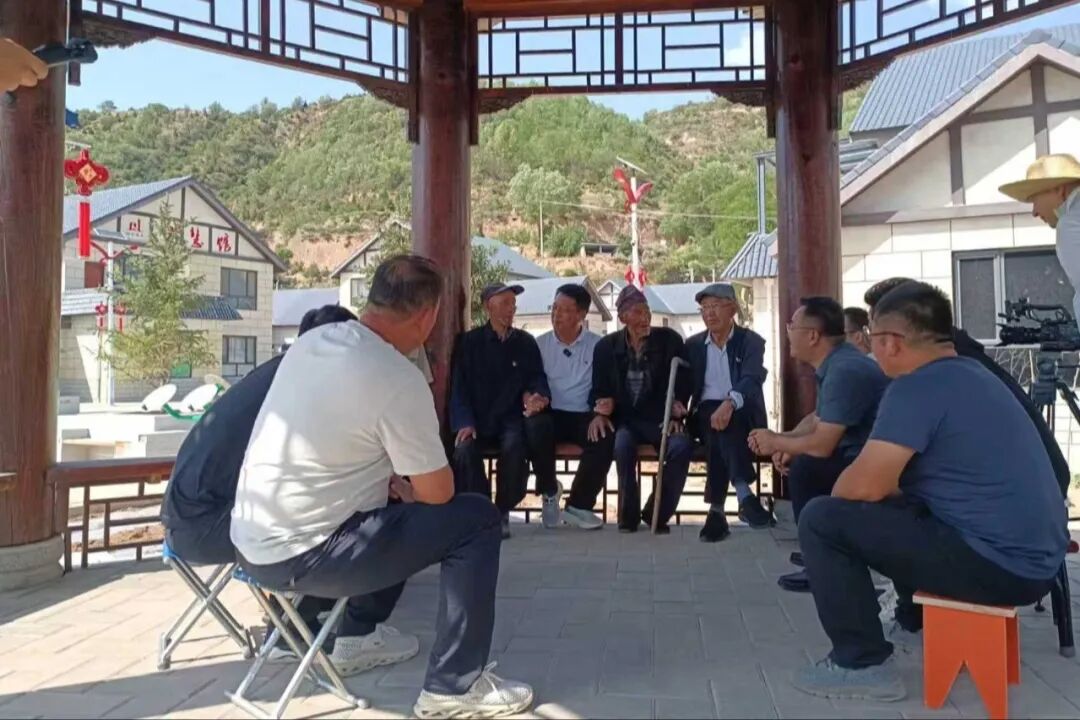 庆阳市华池县南梁镇荔园堡村“三治融合”蹚出老区善治新路
