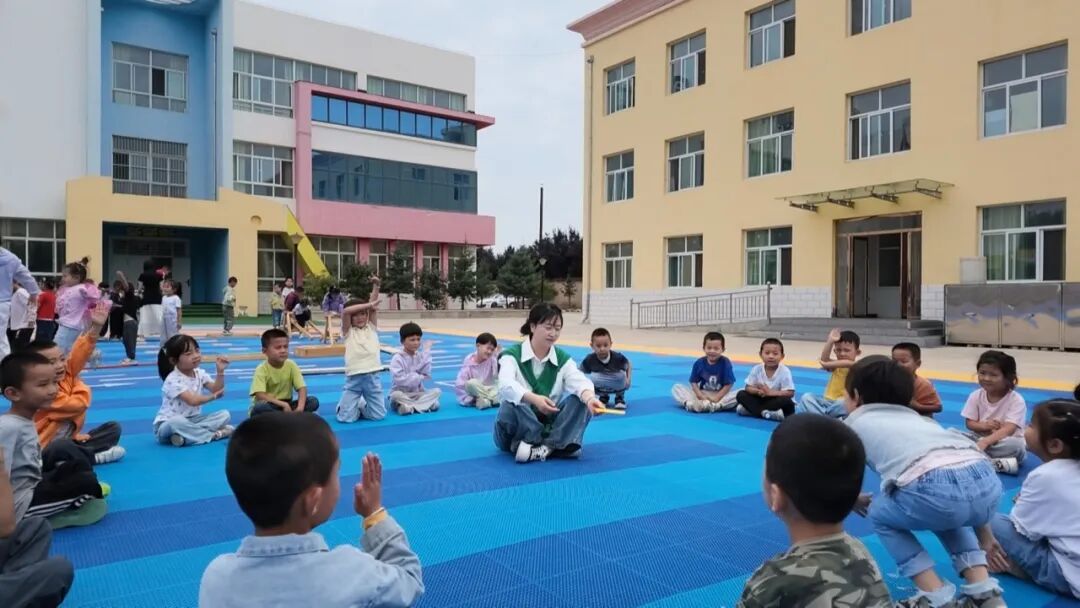 贺娜：扎根乡土守初心 匠心育人绽芳华