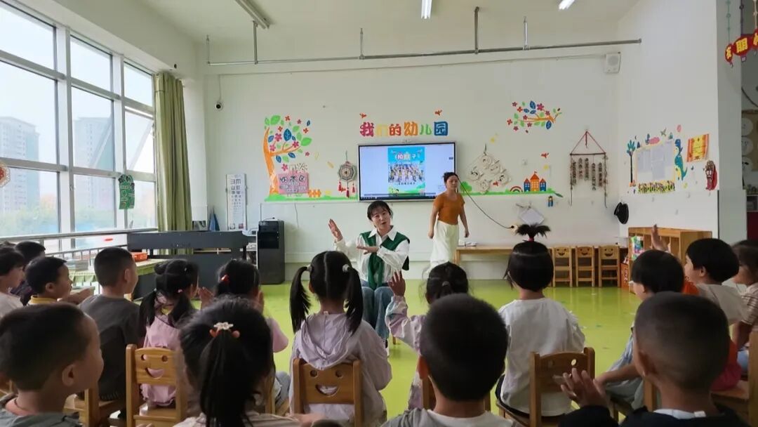 贺娜：扎根乡土守初心 匠心育人绽芳华