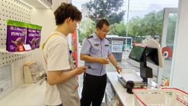 镇原县开展连锁零食门店“缺斤短两” 专项检查