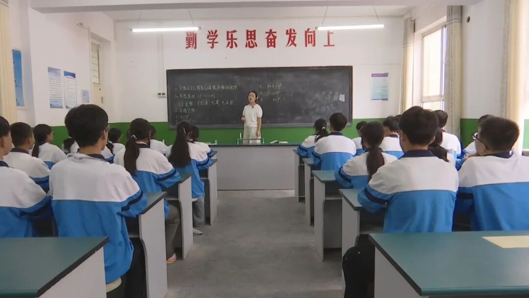 刘娥子:他乡亦故土 深山点灯人