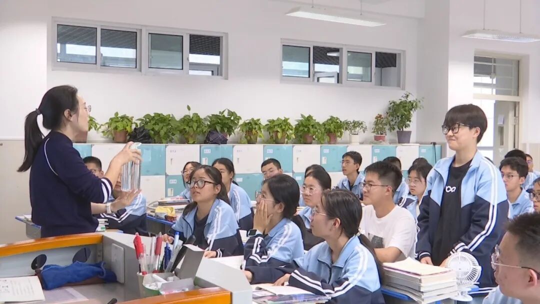 赵聪艳:初心育桃李 匠心绽芳华