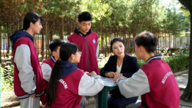 秦婕：九年坚守润乡土 一片丹心育桃李