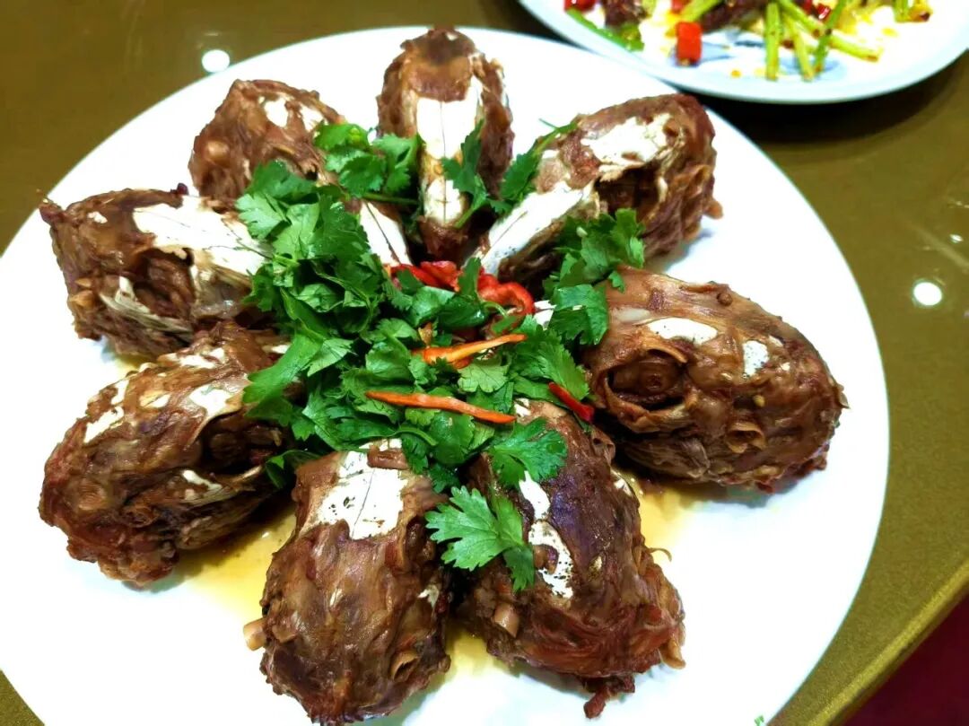 赴南梁之约 品华池药膳兔肉美食