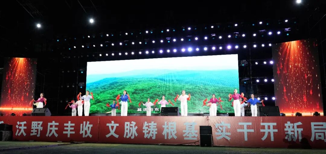 快板舞《古韵新姿美正宁》