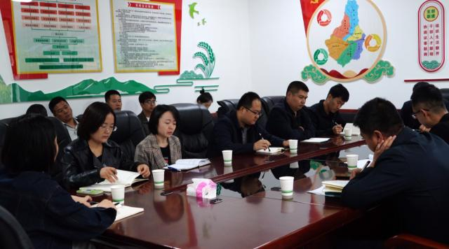 “走出直播间・走进太白田” 糯玉米专场助农直播活动在子午山舍举行