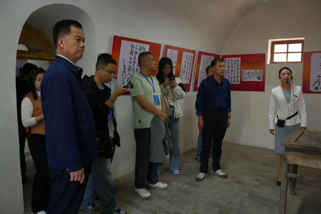 媒体齐聚红色南梁 讲好新时代老区故事