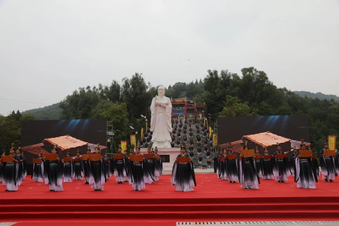 二〇二六(丙午)年甘肃·庆阳岐黄文化论坛拜谒医祖岐伯仪式在庆城县举行