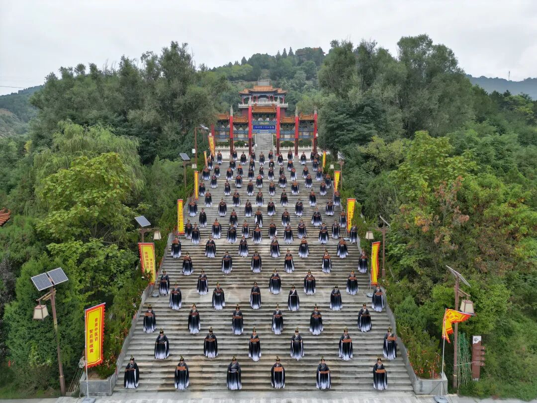 二〇二六(丙午)年甘肃·庆阳岐黄文化论坛拜谒医祖岐伯仪式在庆城县举行