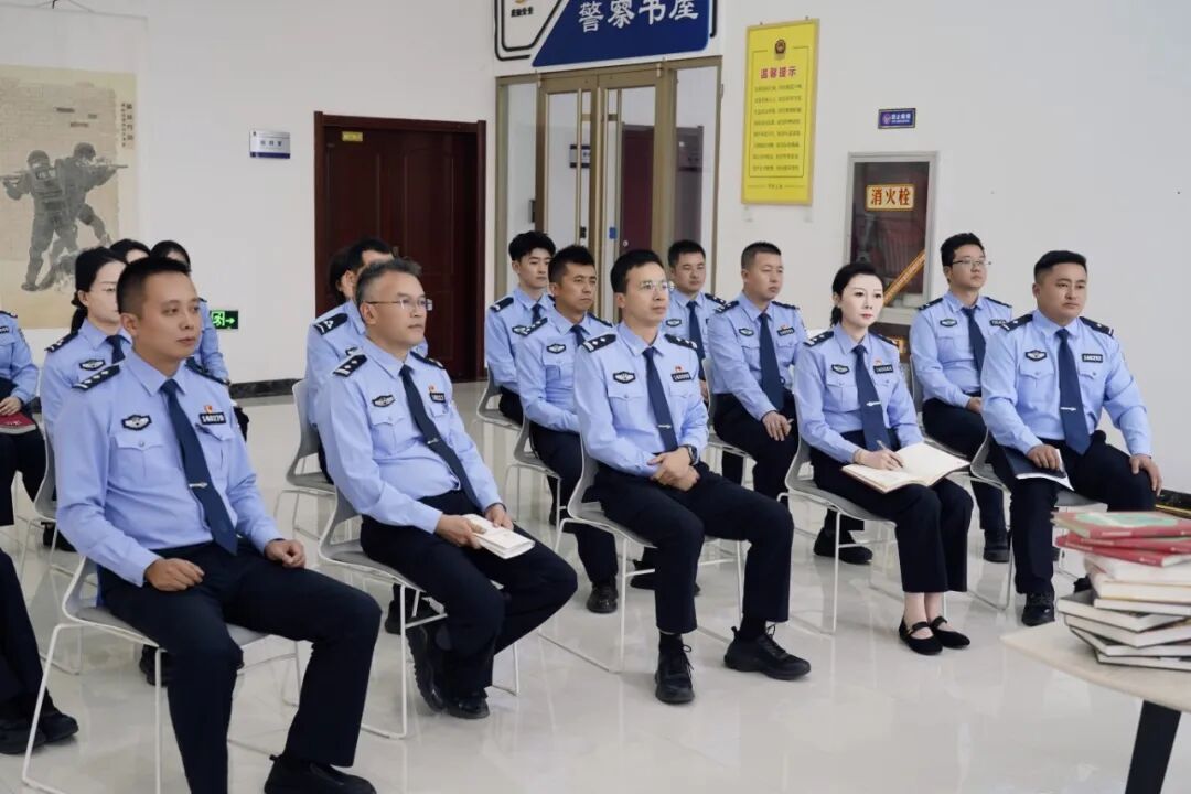 庆阳市公安局举办2026年第二期读书分享会