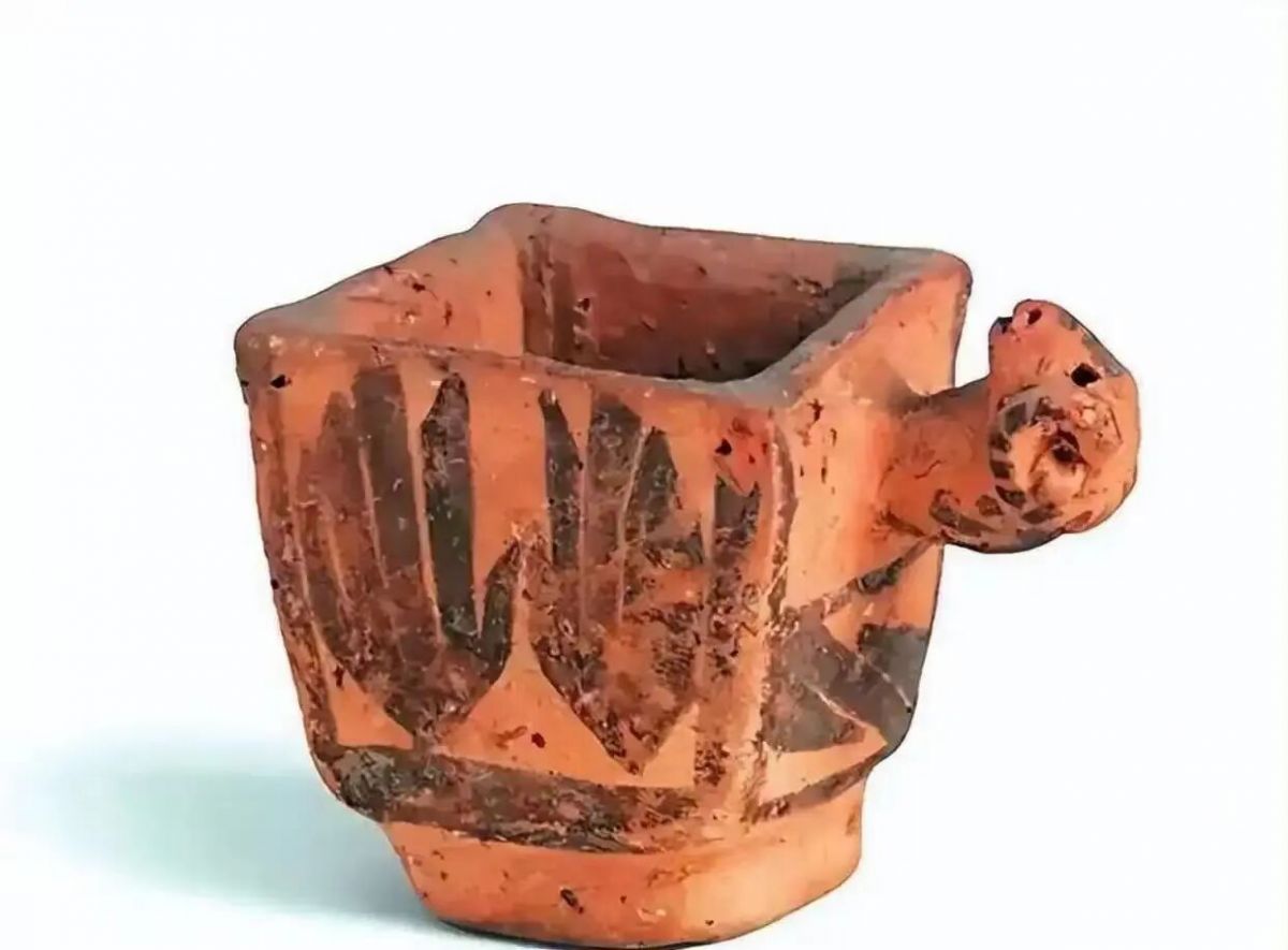 玉门火烧沟遗址文物展在镇原开展