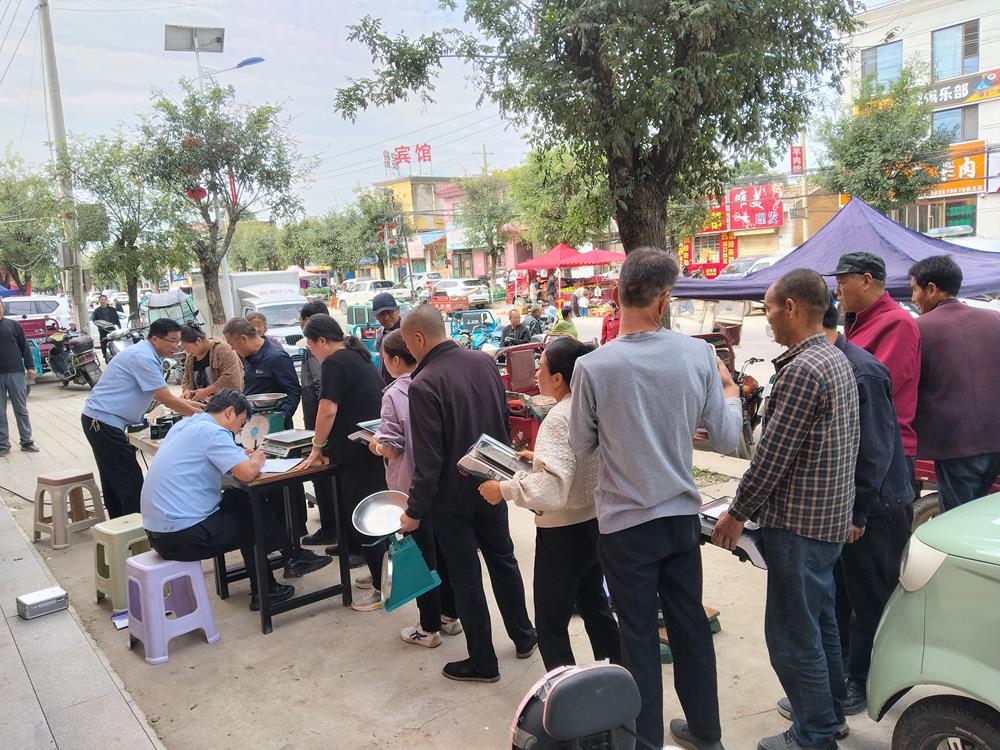 宁县市场监督管理局开展集贸市场电子秤集中检定服务活动
