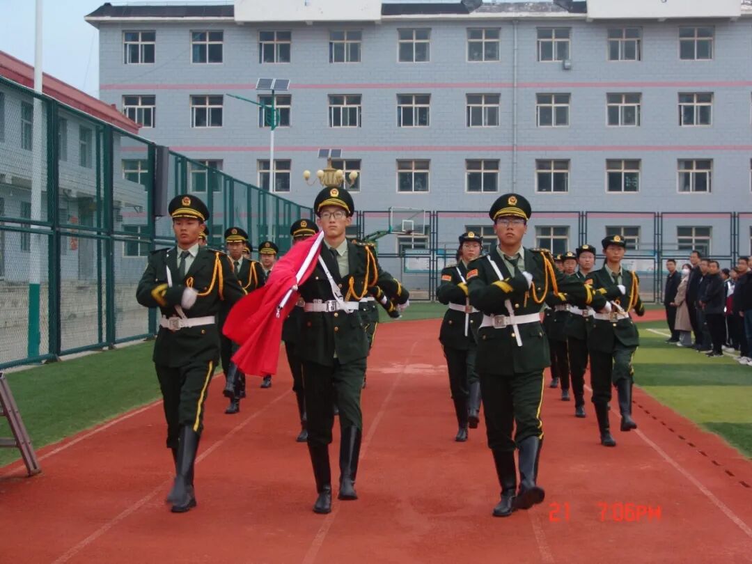 正宁一中首届民族团结进步宣传周启动仪式暨主题升旗仪式举行