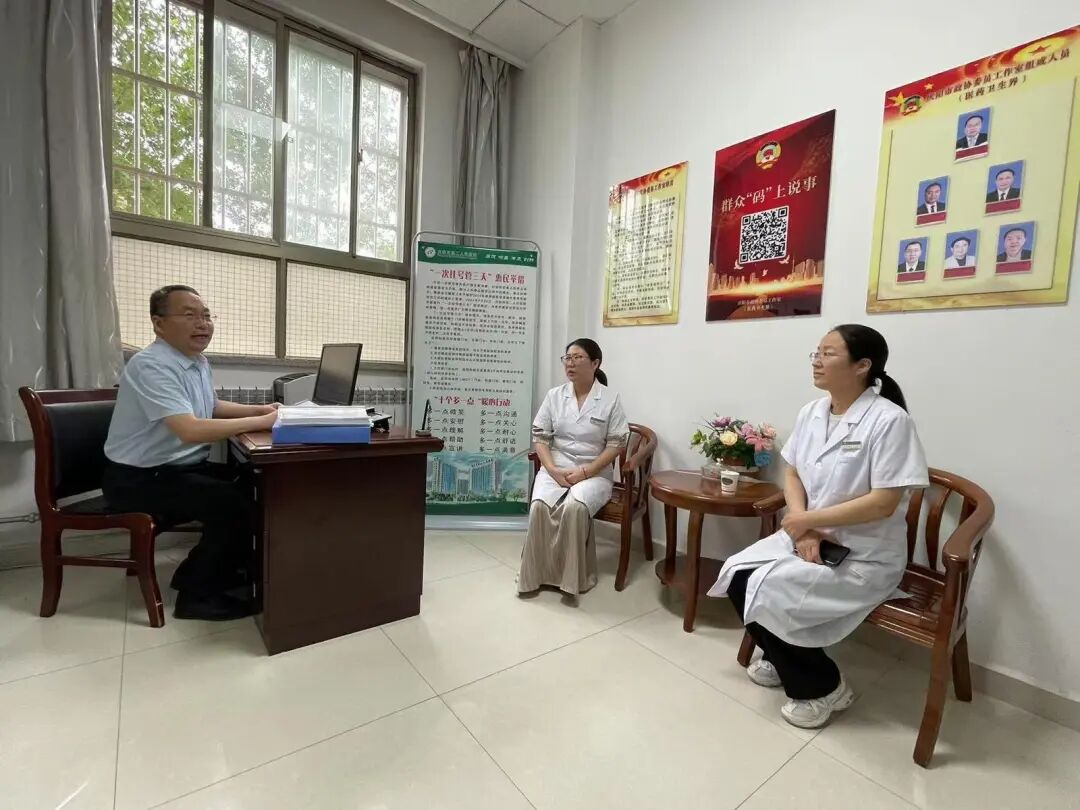 庆阳市政协医药卫生界委员工作室:发挥医疗界别优势 守护百姓健康福祉