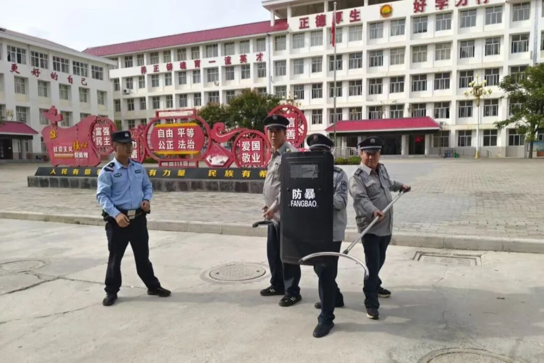 宁县公安全面筑牢秋季校园安全屏障