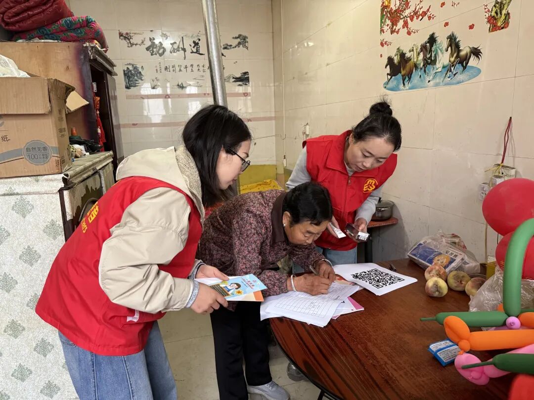 庆阳市妇联开展"主题党日+文明实践志愿服务"集中活动