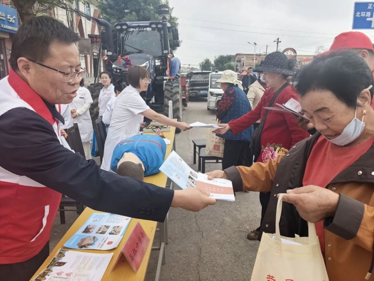 宁县开展&ldquo;红十字送健康&rdquo;中秋应急救护志愿服务活动