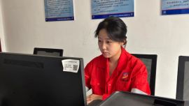 “双节”我在岗丨值班室里的第一个团圆节