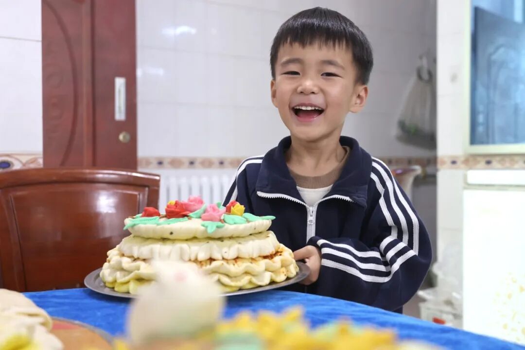 西峰区:匠心捏花馍 非遗中秋味正浓